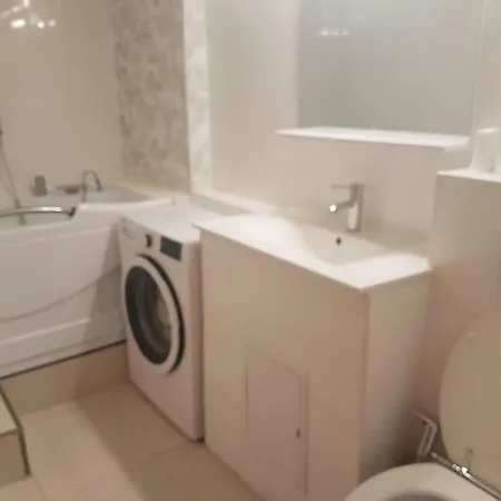 3 Bedrooms Apart Appartement